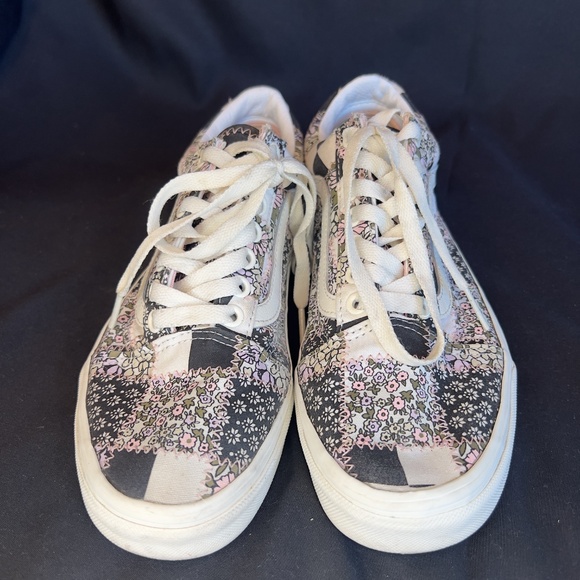 VANS Shoes OLD SKOOL Casual Patchwork Floral Low Top Womens Size 8 Men 6.5 - Picture 2 of 8